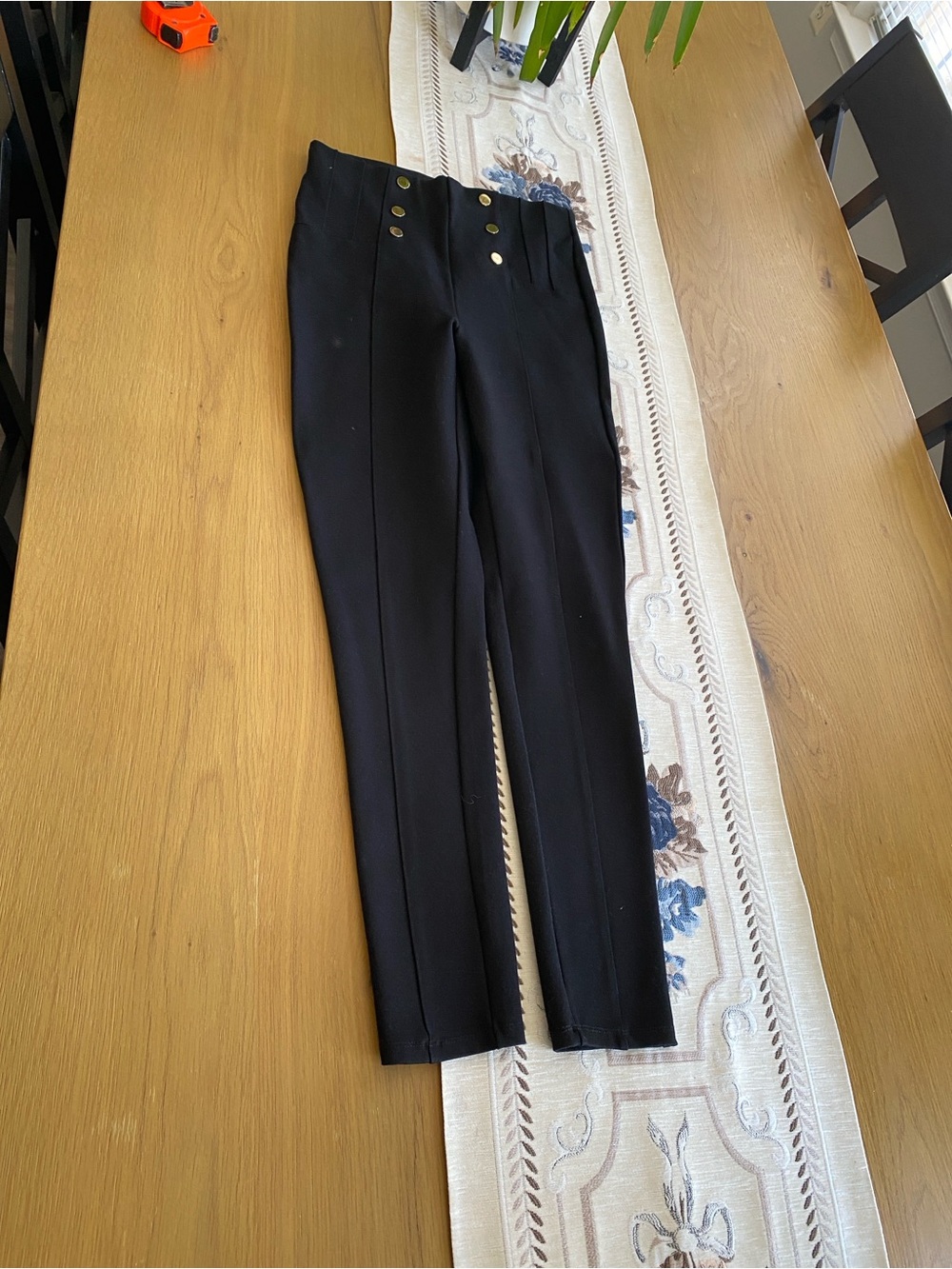 ZARA NWOT Black High-Waisted Sailor Button Stretchy Leggings Pants - Size M
